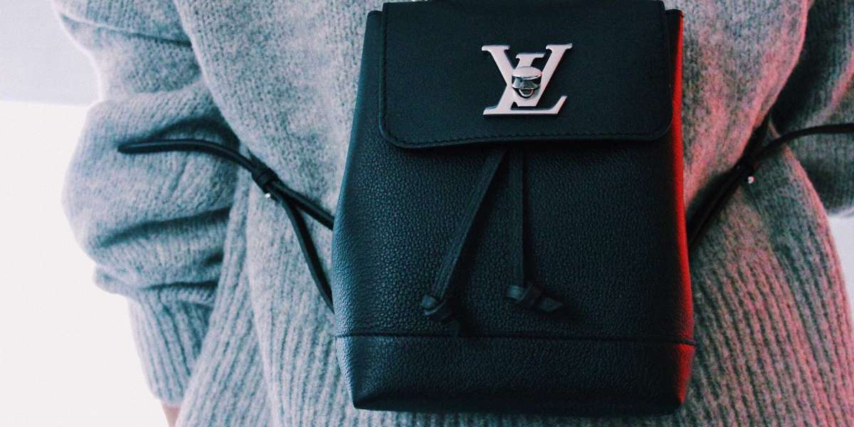 Introducing LV Outlets: Unleashing the Power of Luxury Woman Bags