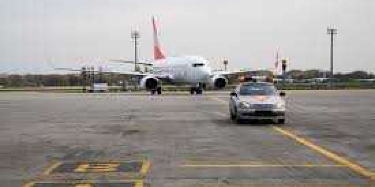 Seamless Travel with Reliable UK Airport Taxi Rides