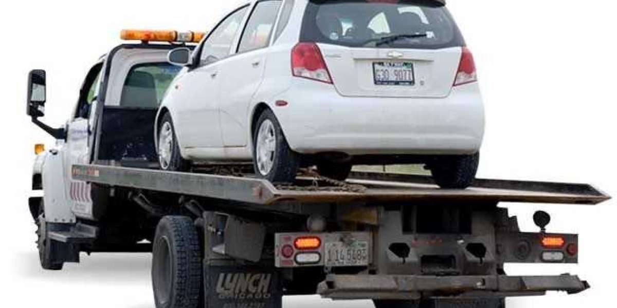 Never Stranded: 24-Hour Towing Aurora CO at Your Call